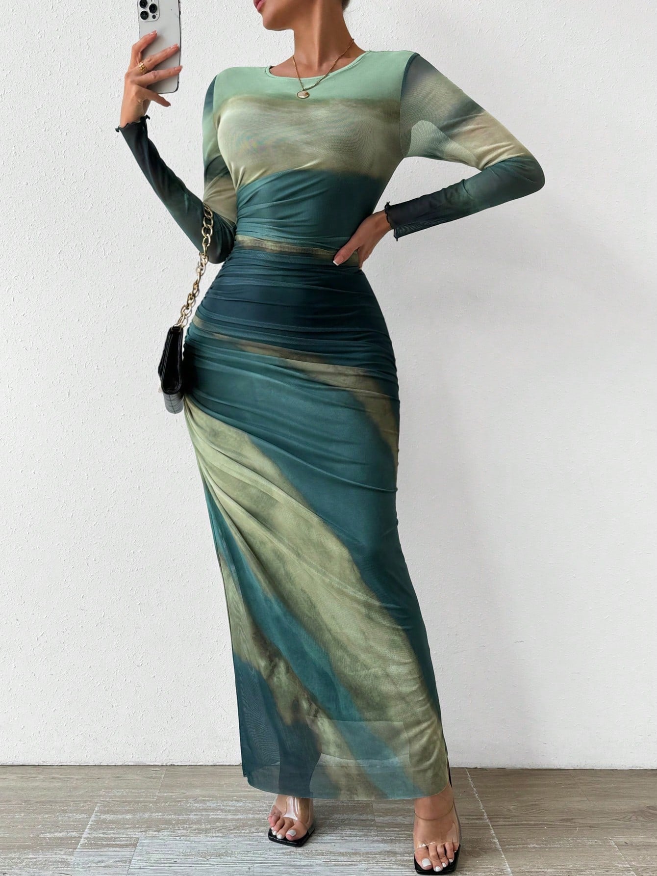 فستان نسائي طويل من SHEIN