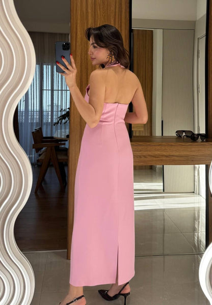 فستان ربطة على الرقبة ✨