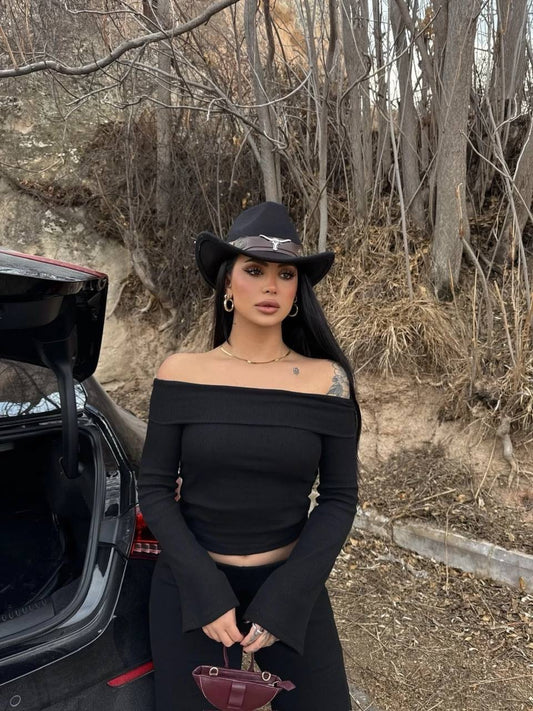 طقم خريفي/ شتوي اوف شولدر✨