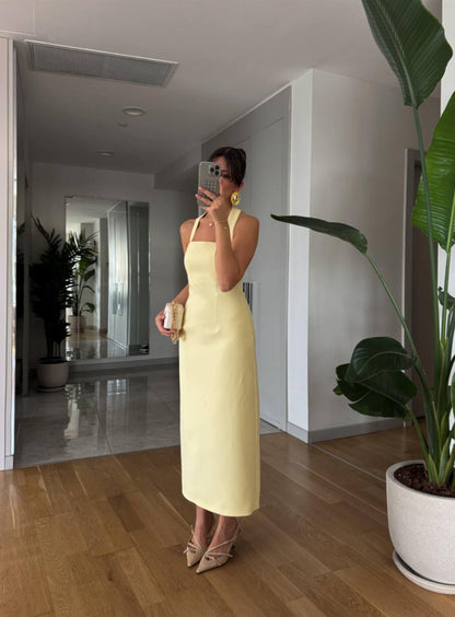 فستان ربطة على الرقبة ✨