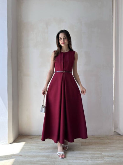 فستان مع حزام ✨