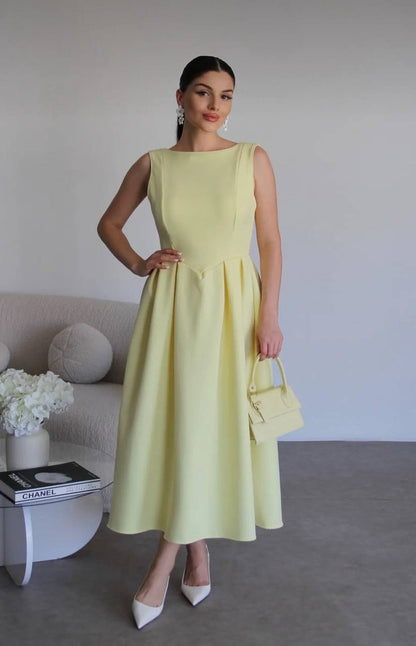 فستان ظهر مفتوح ✨