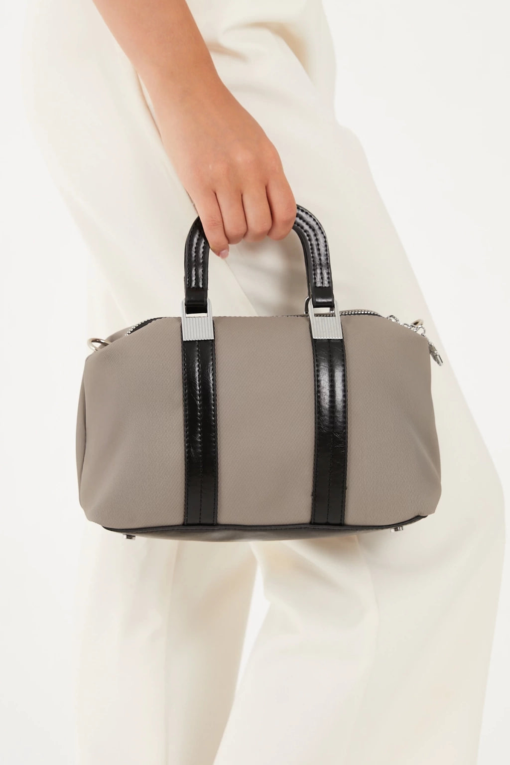 شنطة كروس Cressberry