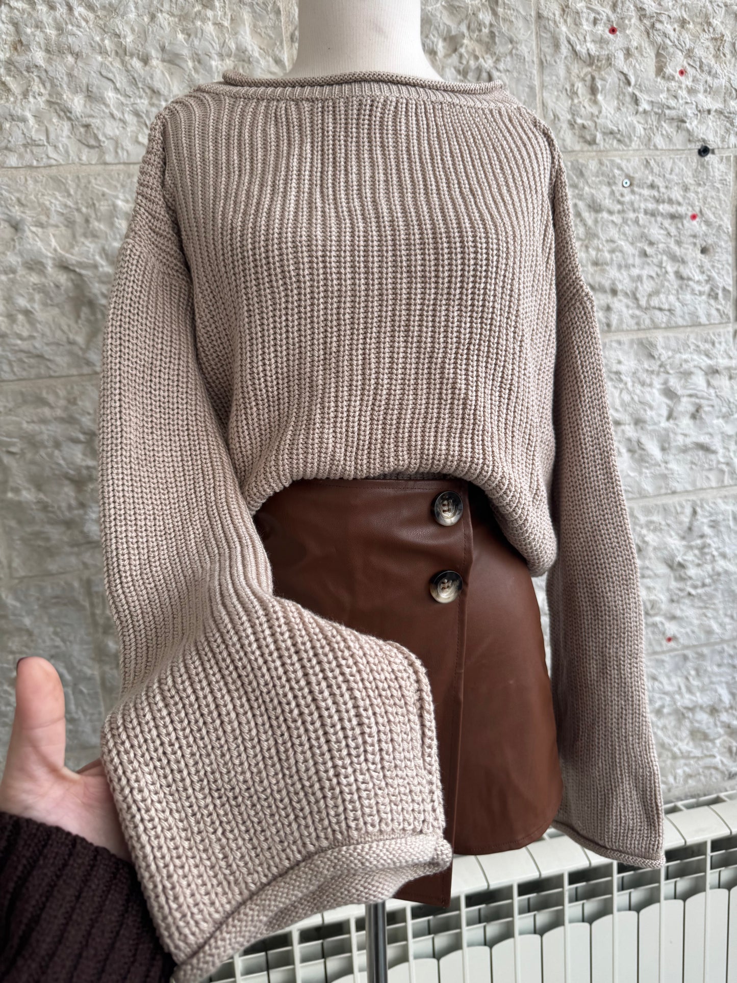 بلوزة صوف اوفر سايز