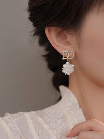 حلق ديور مع وردة✨