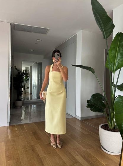 فستان ربطة على الرقبة ✨