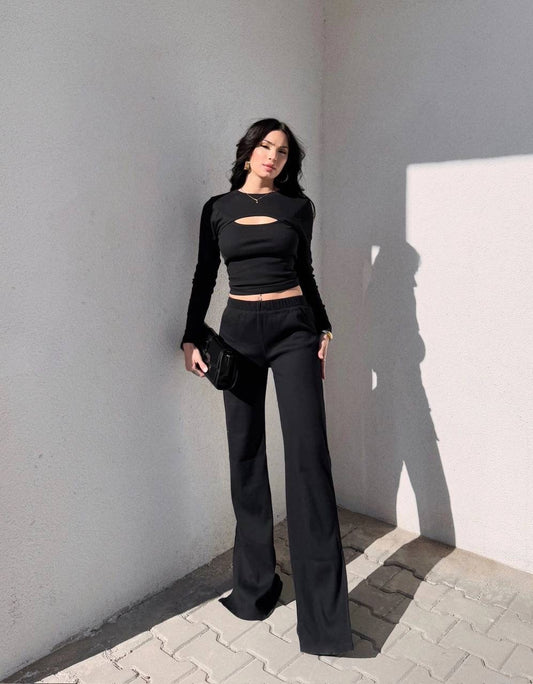 طقم خريفي مع فتحة صدر