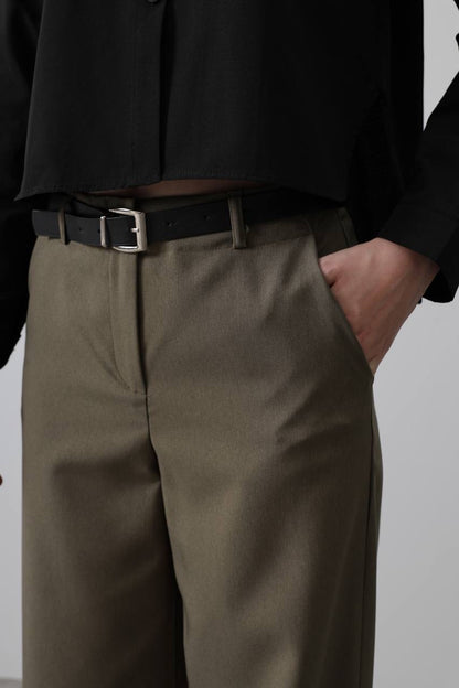 بنطلون قماش سادة✨