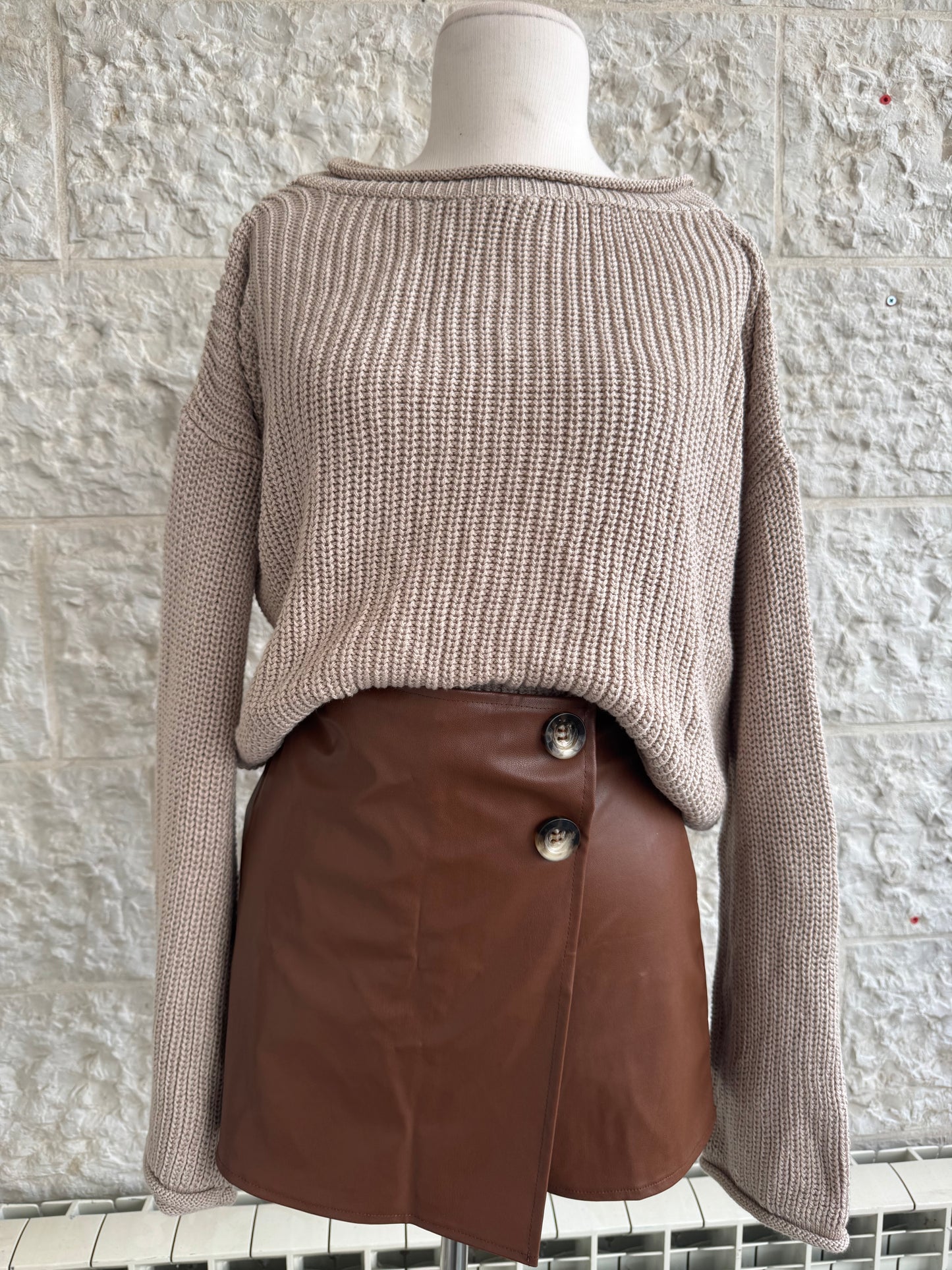 بلوزة صوف اوفر سايز