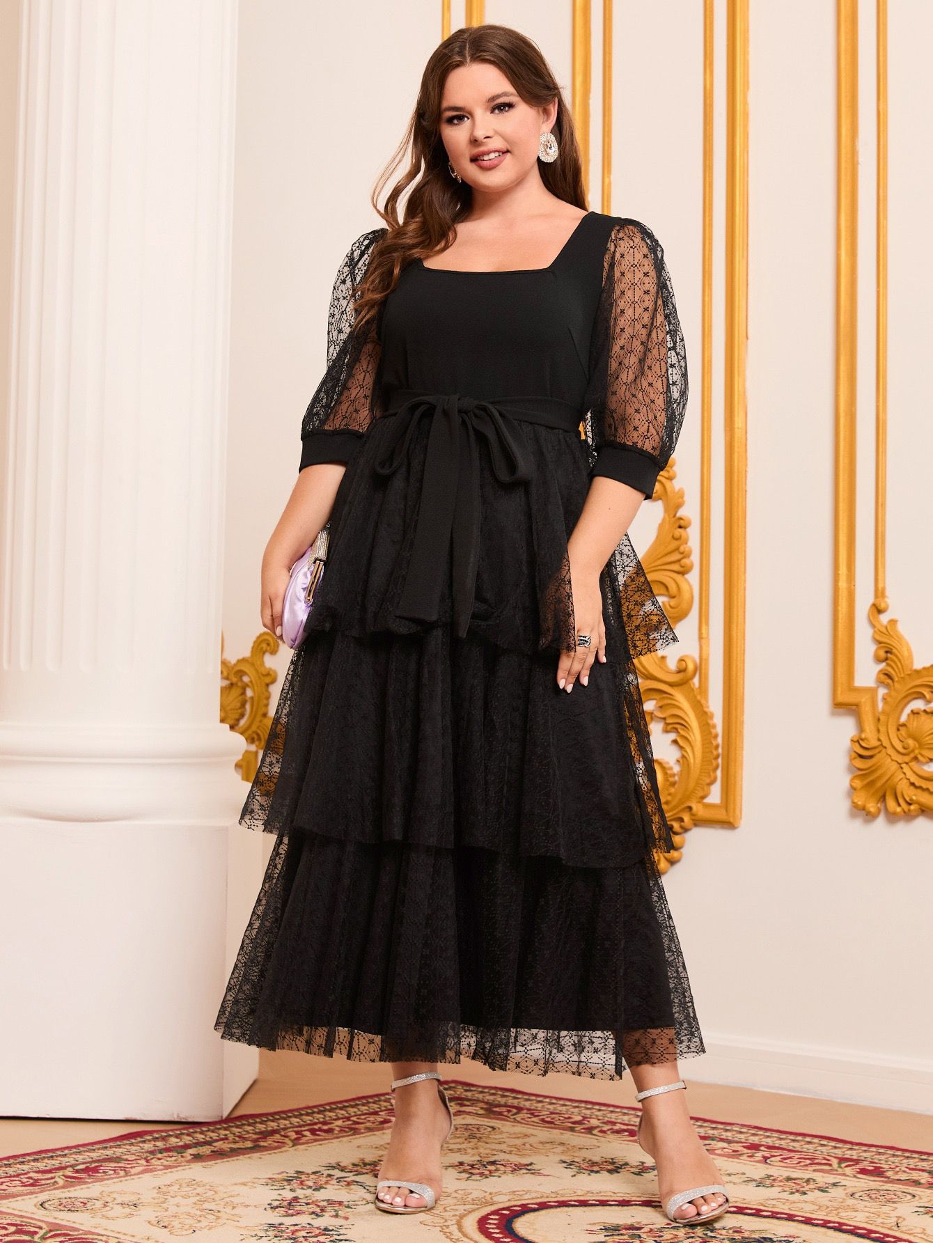 فستان اسود من SHEIN